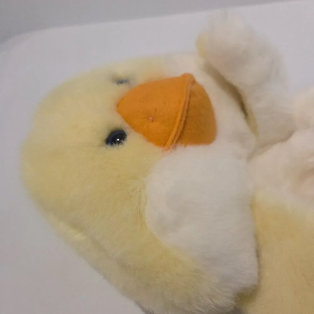 Vintage Hallmark Cards Stuffable Webster Duck Easter 1983 Stocking Yellow